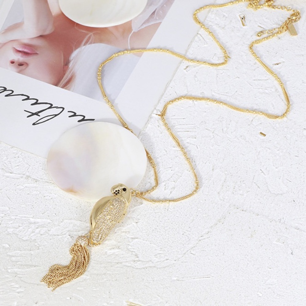 NWT Kate Spade Gold Toned Parrot Tassel Necklace - Picture 3 of 7